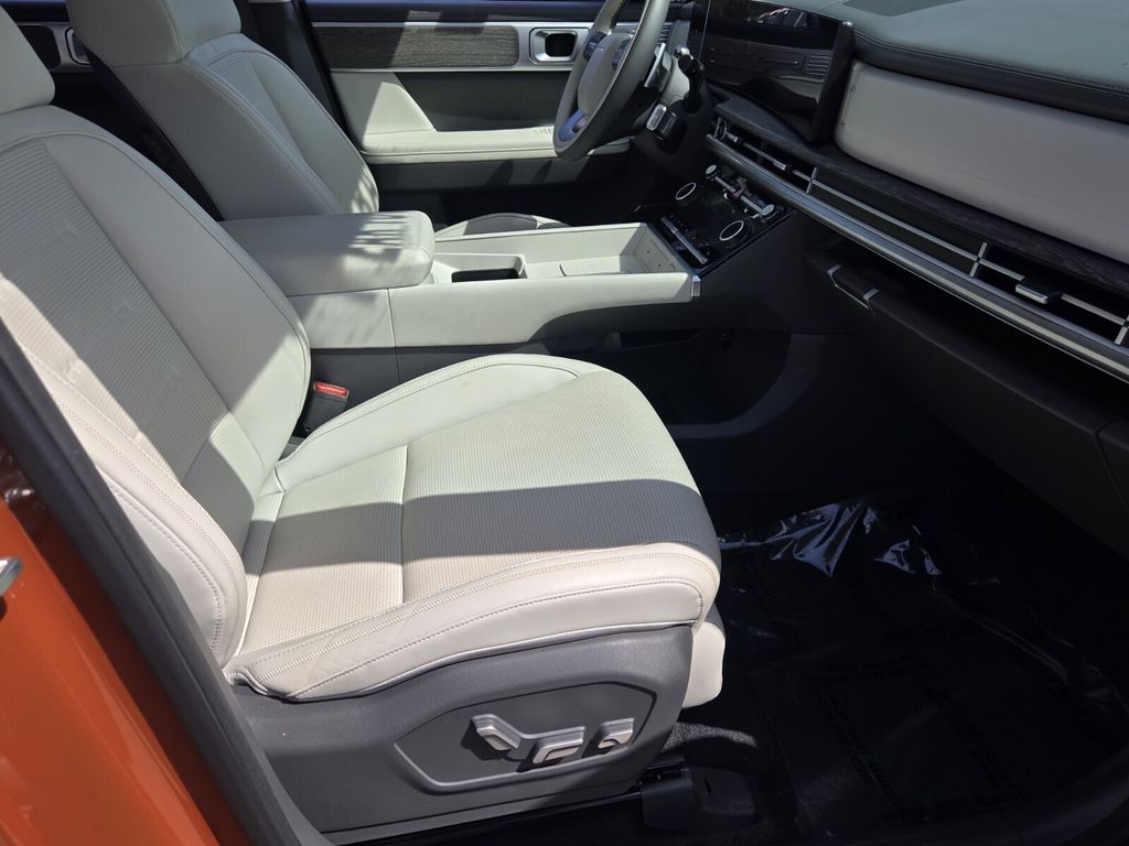 2025 Hyundai Santa Fe - $39,999