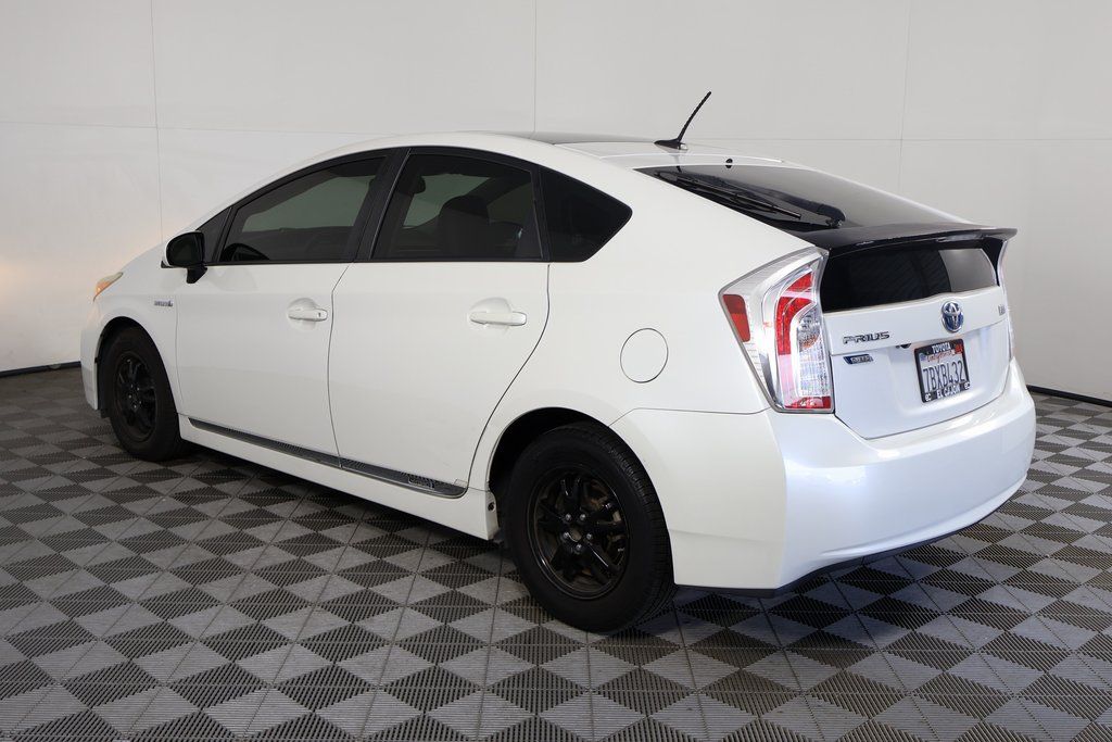 Thumbnail: 2013 Toyota Prius - 4