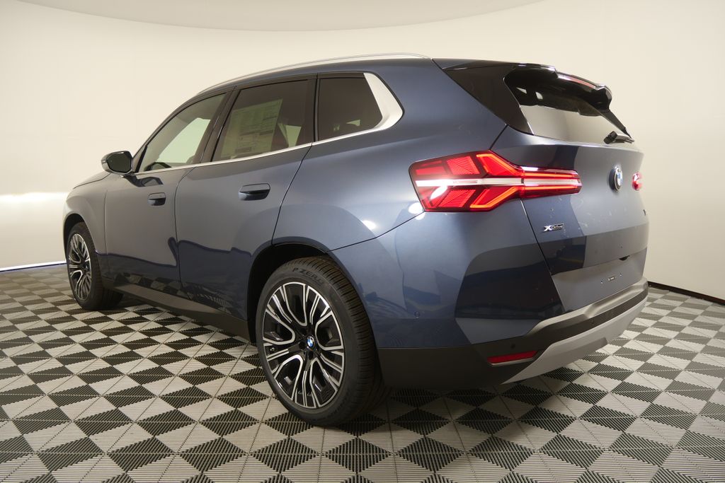 Thumbnail: 2026 BMW X3 - 5