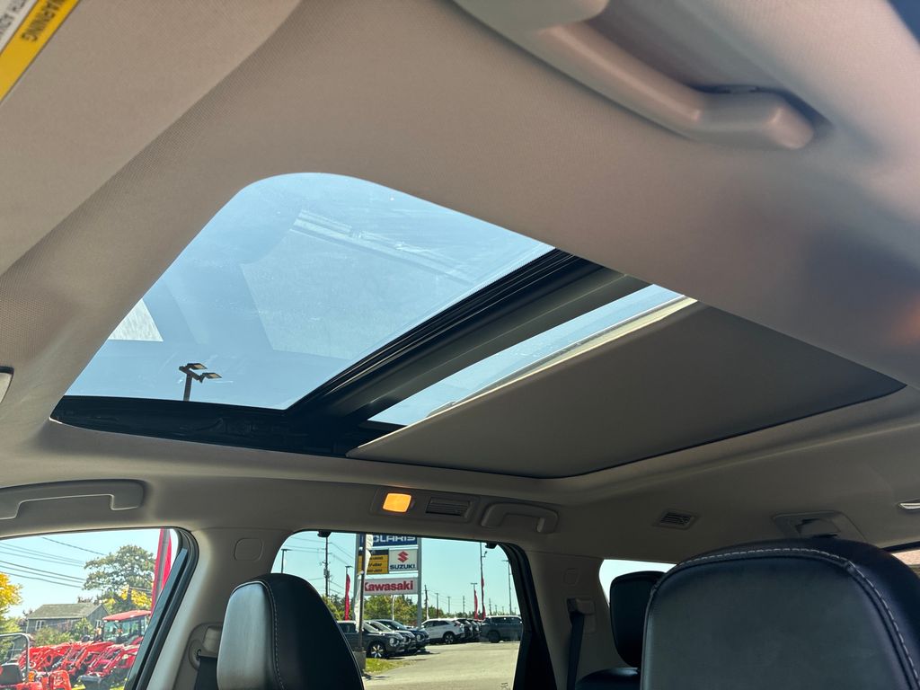 2024 Nissan Pathfinder Platinum Black at South Hills Kia