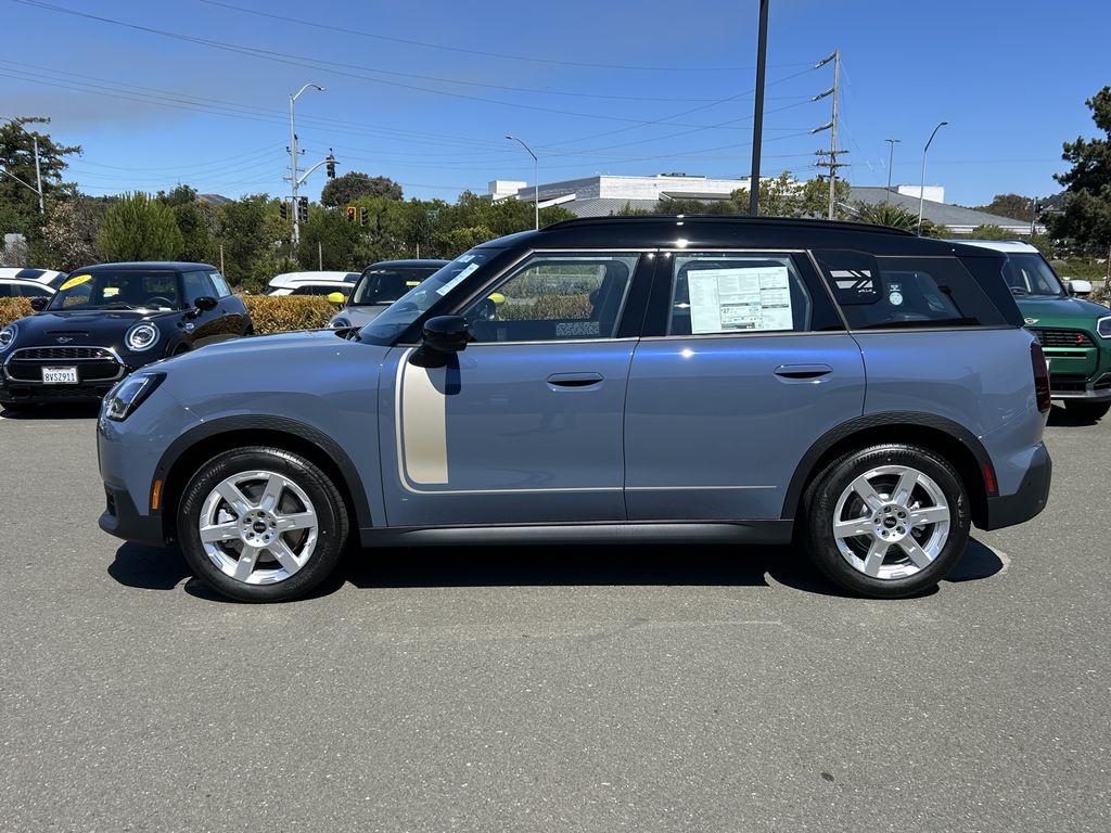 Thumbnail: 2025 MINI Cooper Countryman - 2