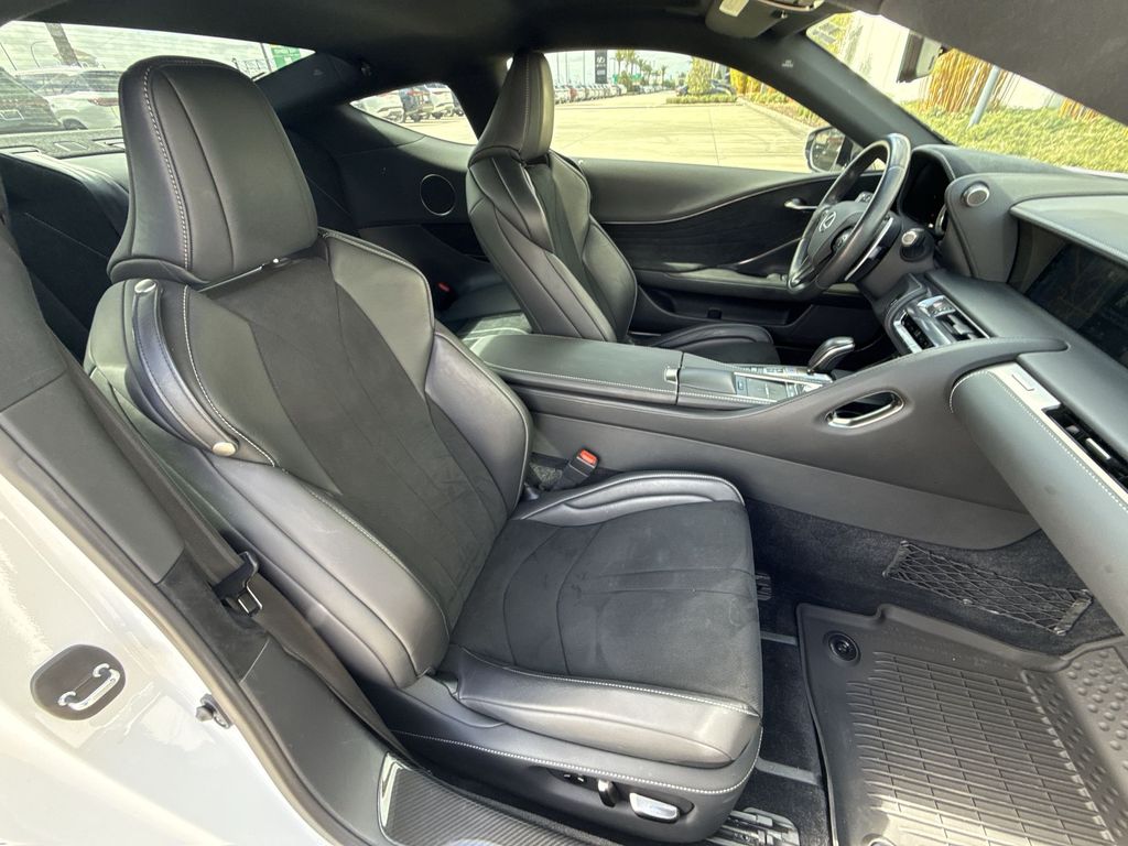 Thumbnail: 2023 Lexus LC - 26