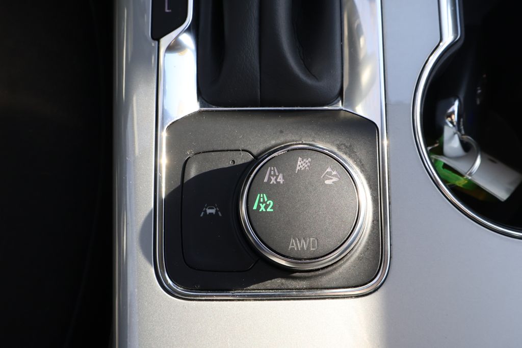 Thumbnail: 2023 Chevrolet Blazer - 24