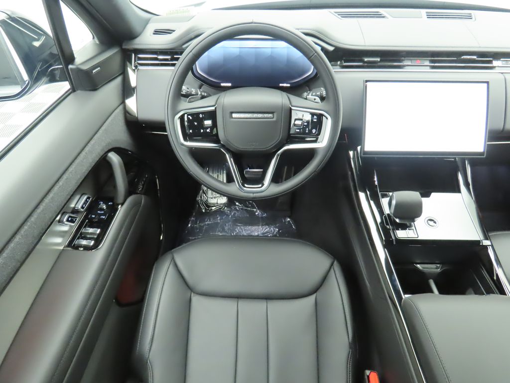 Thumbnail: 2025 Land Rover Range Rover Sport - 11