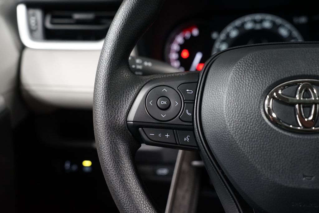 Thumbnail: 2025 Toyota RAV4 - 14