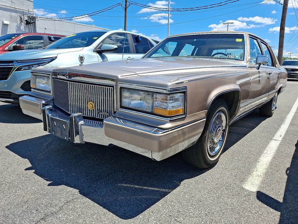 1992 Cadillac Brougham — photo 3