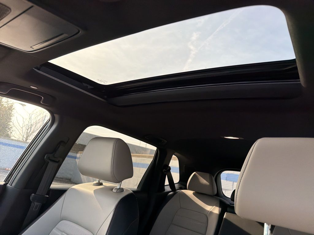 Thumbnail: 2023 Honda CR-V - 11