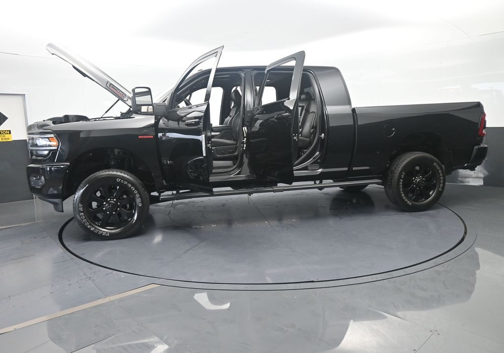 Used 2024 Diamond Black Crystal Pearlcoat Ram Laramie image 75