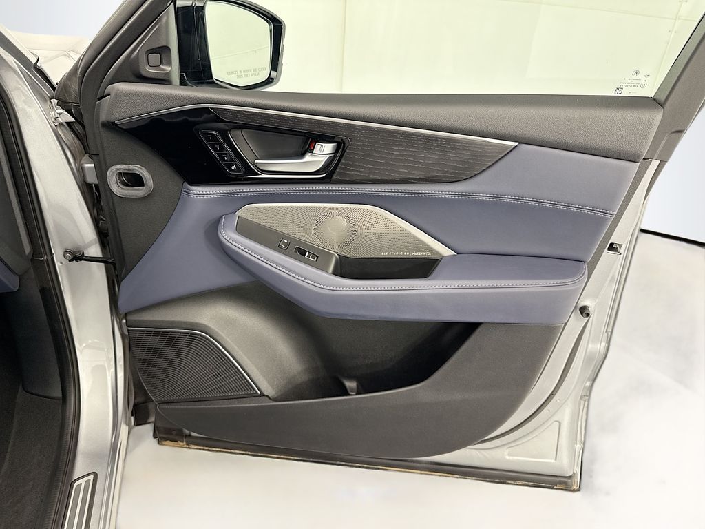 Thumbnail: 2024 Acura MDX - 25