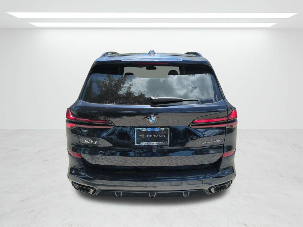 New 2026 Black BMW xDrive40i image 5