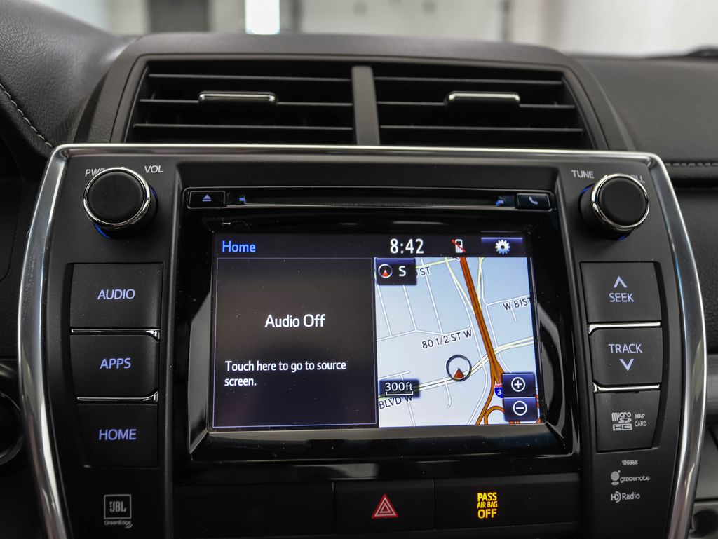 Thumbnail: 2015 Toyota Camry - 15