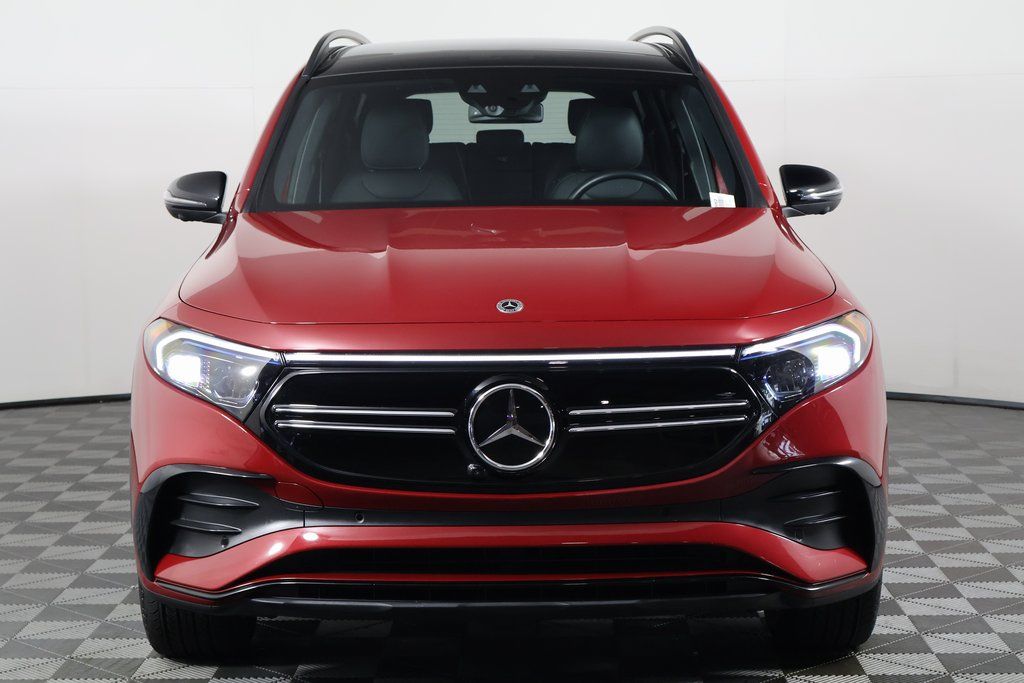 Thumbnail: 2023 Mercedes-Benz EQB - 2