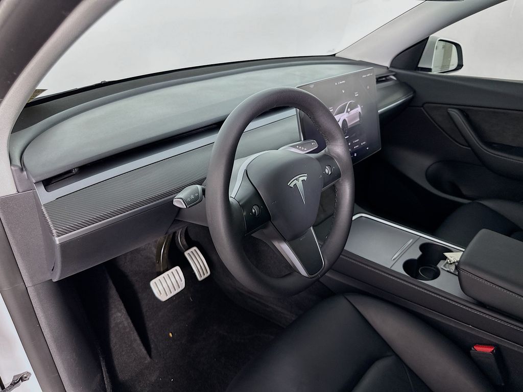 Thumbnail: 2022 Tesla Model Y - 9