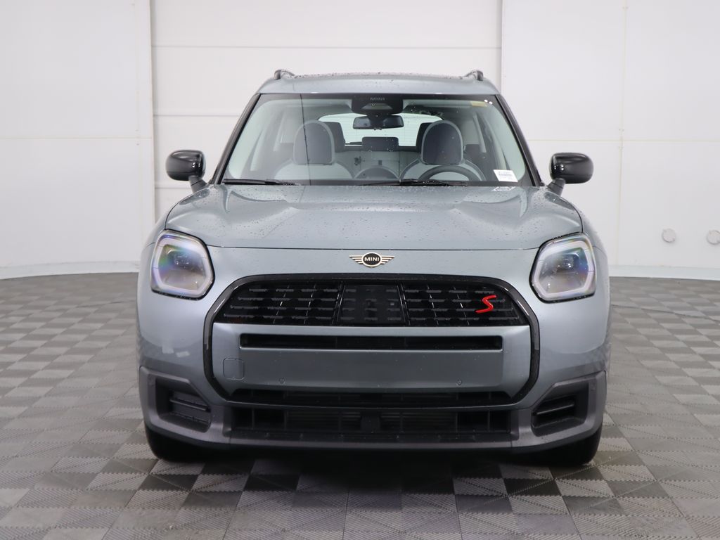 2025 MINI Cooper Countryman Base 2