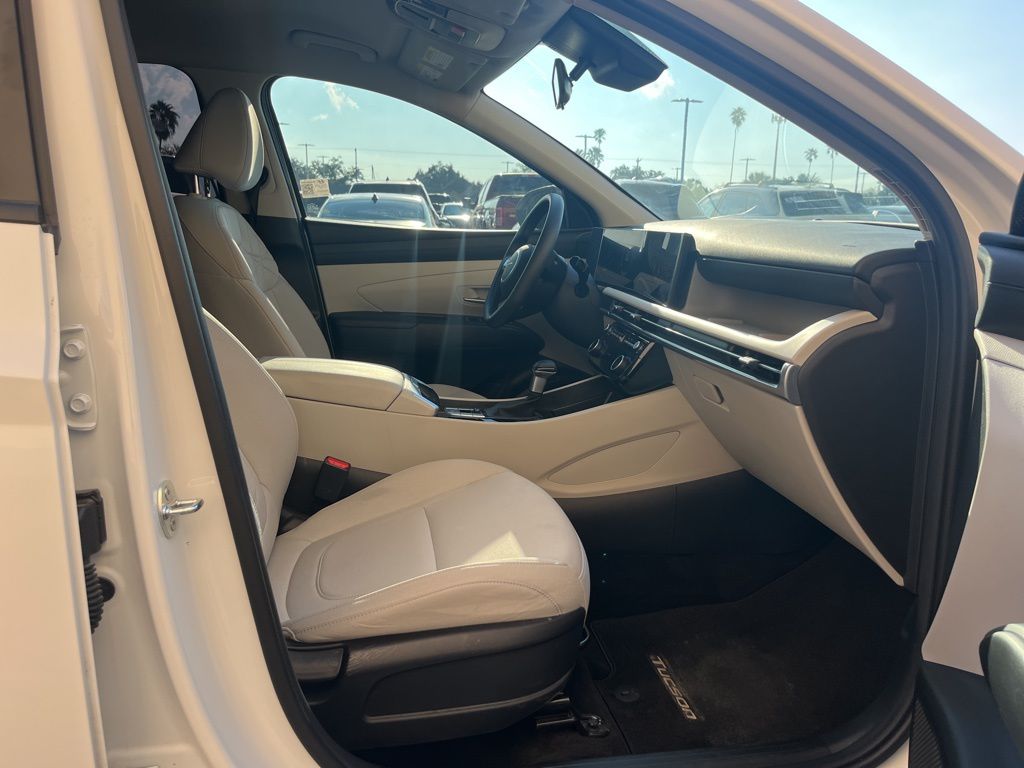 Thumbnail: 2025 Hyundai Tucson - 28