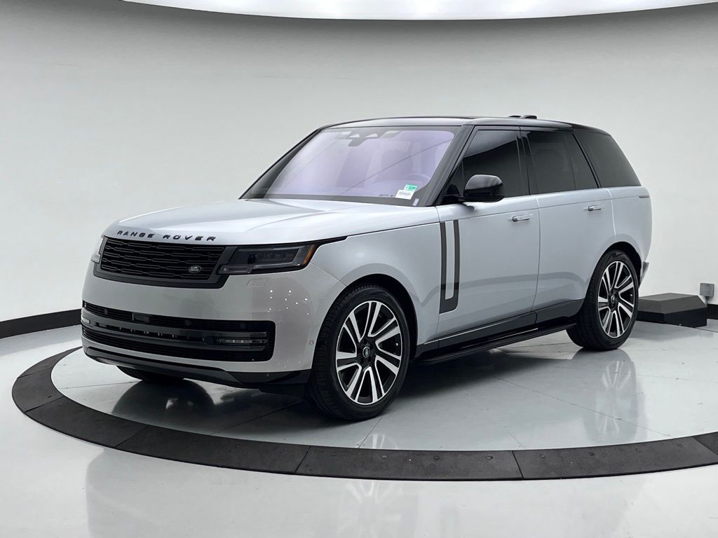 2023 Land Rover Range Rover SE -
                Chantilly, VA