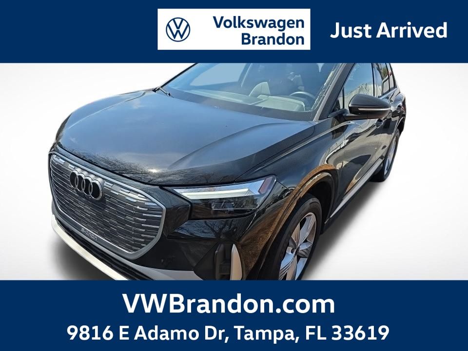 2023 Audi Q4 e-tron quattro Premium 50