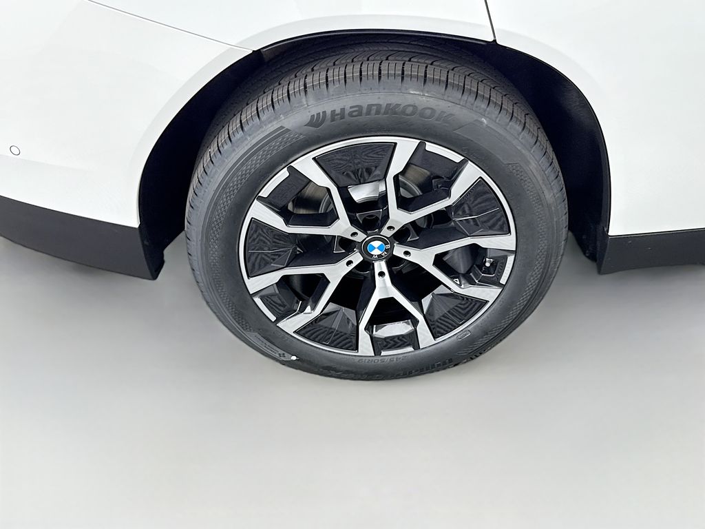 Thumbnail: 2026 BMW X3 - 32