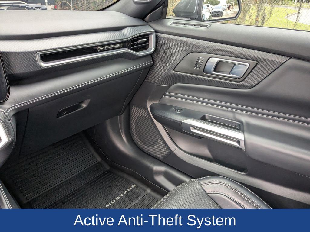 2024 Ford Mustang GT Premium Fastback