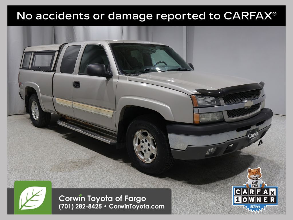 Silver Birch Metallic 2004 Chevrolet Silverado 1500 Pickup Truck Four-Wheel Drive 4-Speed Automatic Overdrive