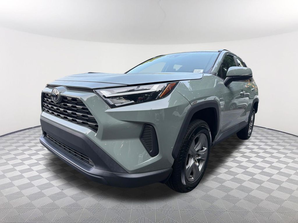 Lunar 2022 Toyota RAV4 SUV / Crossover Front-Wheel Drive 8-Speed Automatic