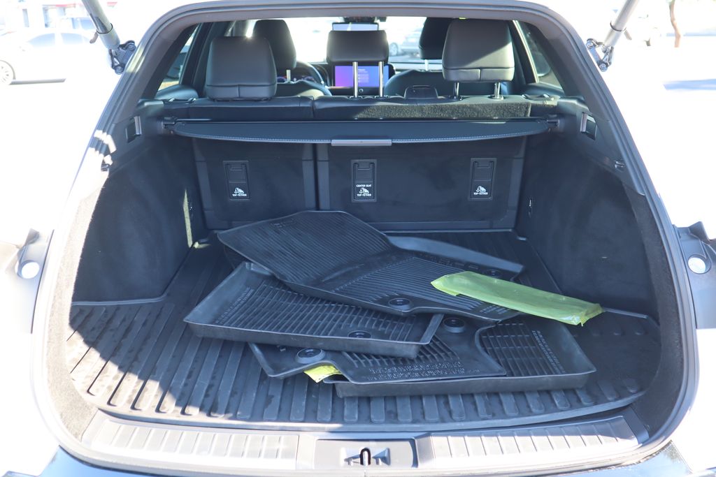 Thumbnail: 2025 Toyota Crown Signia - 27