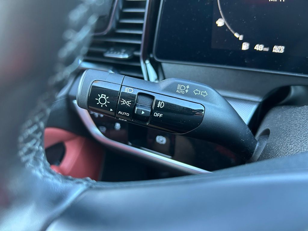 Thumbnail: 2023 Kia Sportage - 22
