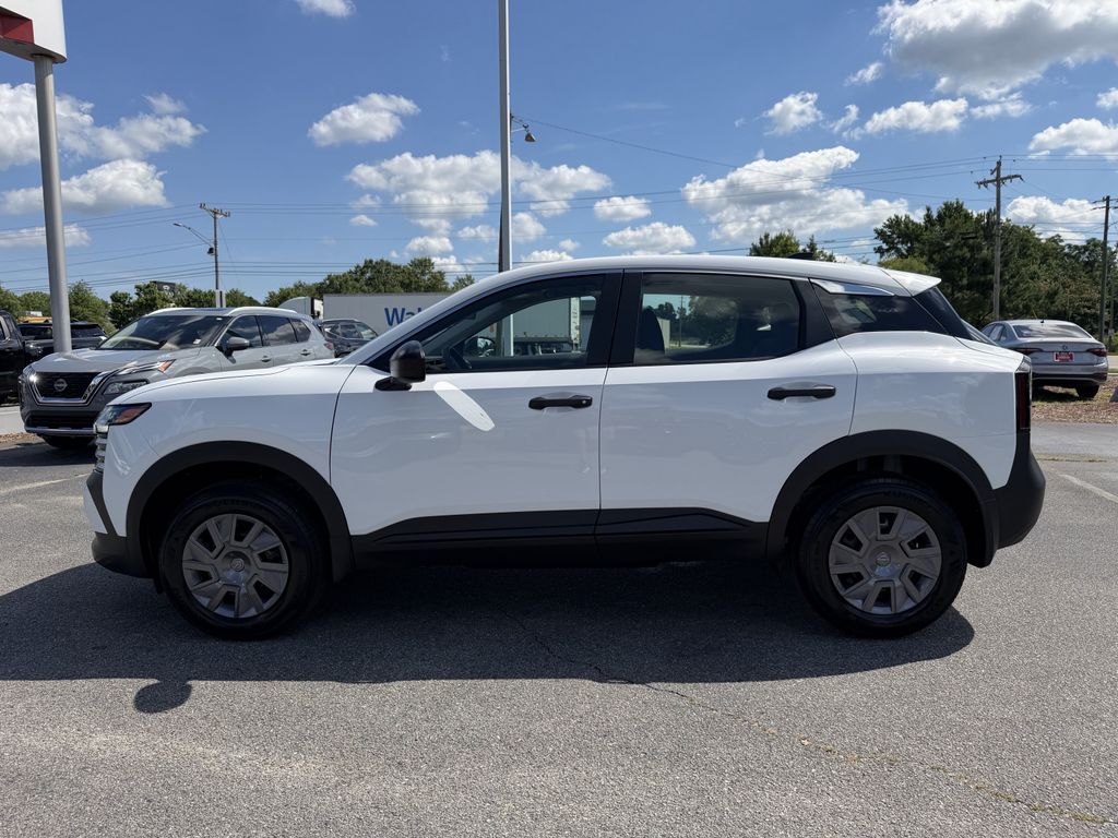 New 2026 Nissan Kicks SUV