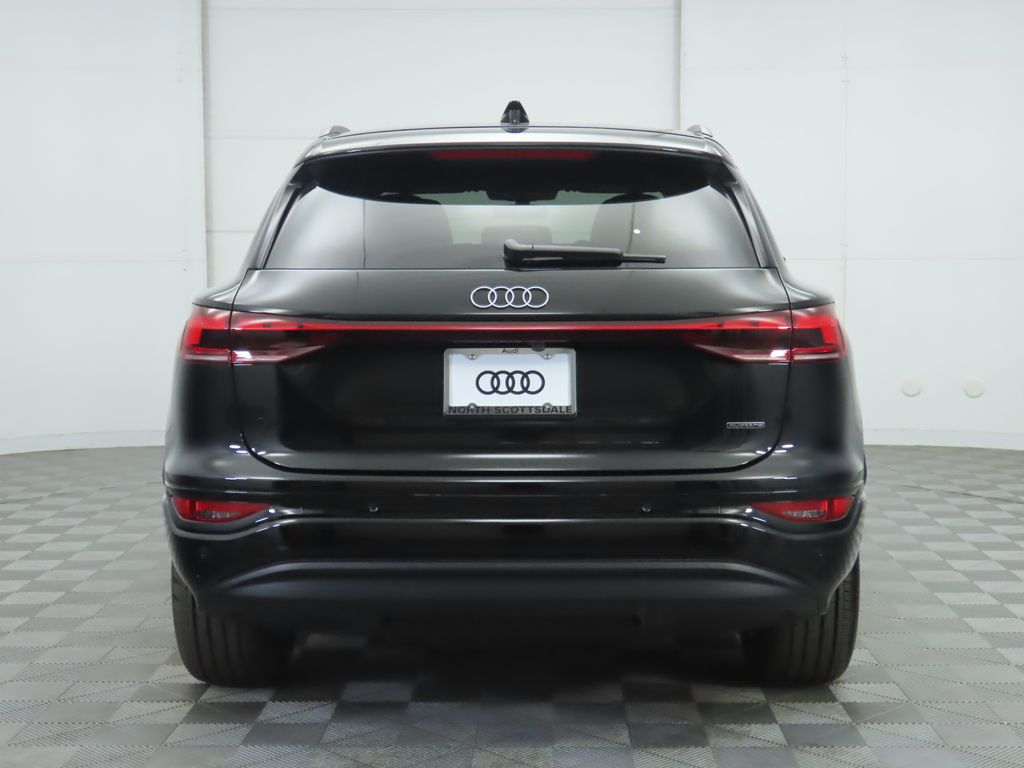 Thumbnail: 2025 Audi Q6 e-tron - 6