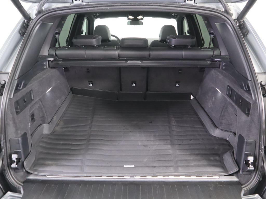 Thumbnail: 2025 BMW X5 - 29