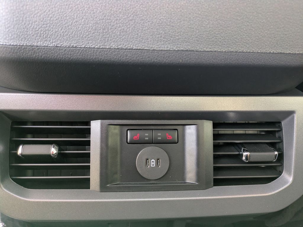 2026 Ford F-350 Super Duty LARIAT