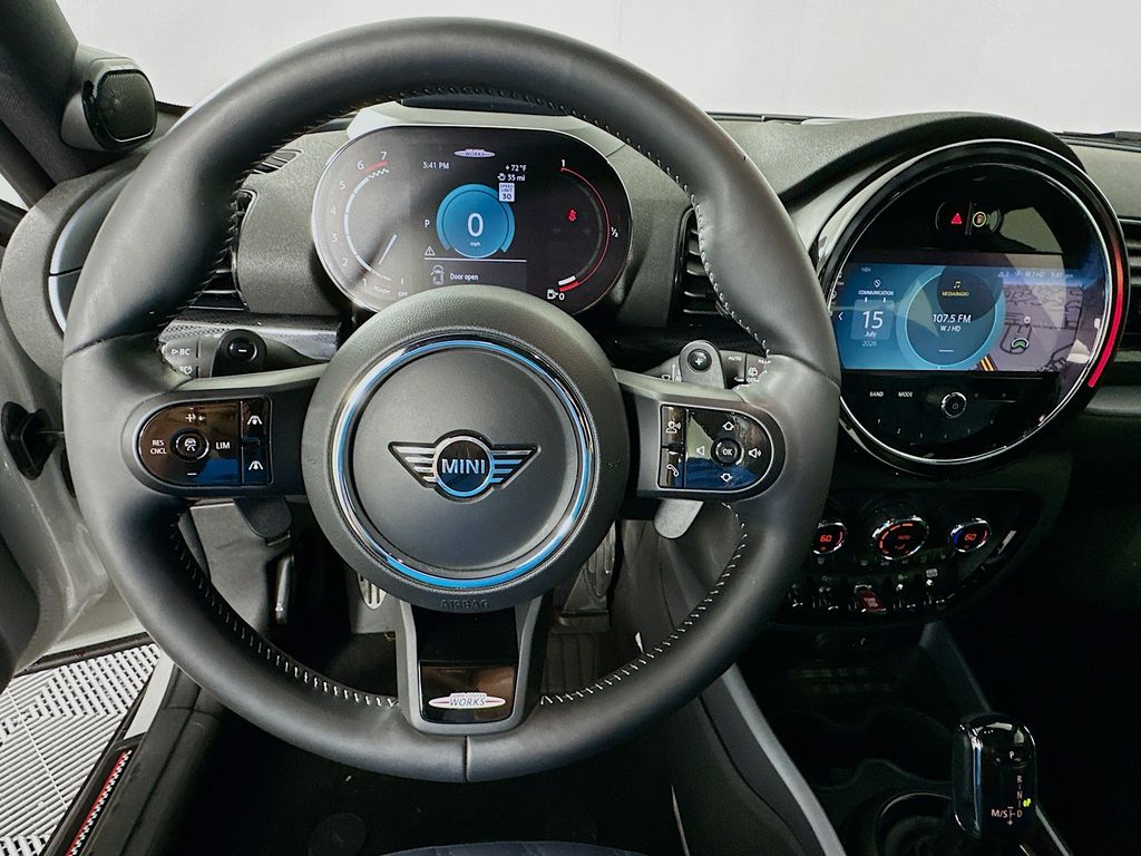 Thumbnail: 2022 MINI Cooper Clubman - 11
