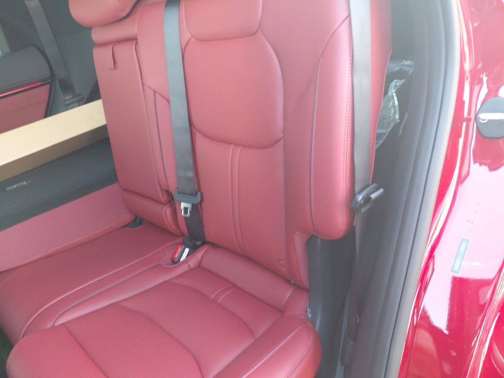 Thumbnail: 2026 Genesis GV70 - 28