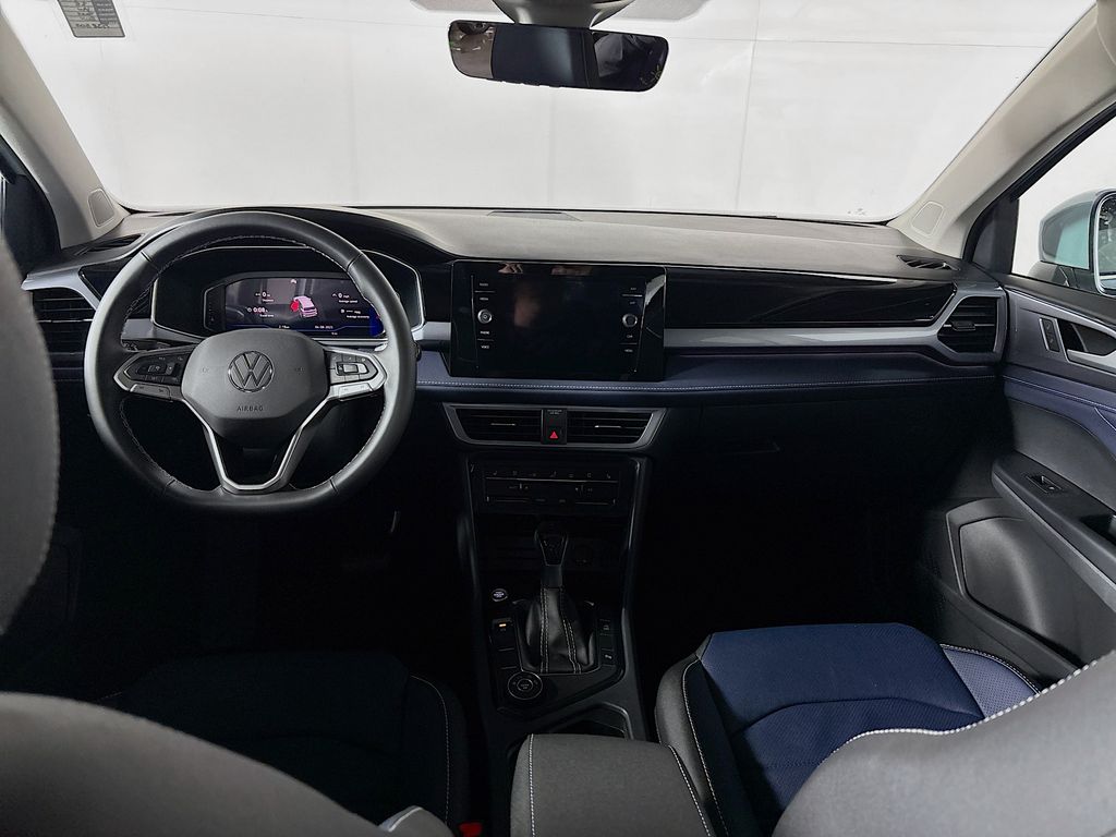 2025 Volkswagen Taos 1.5T SEL