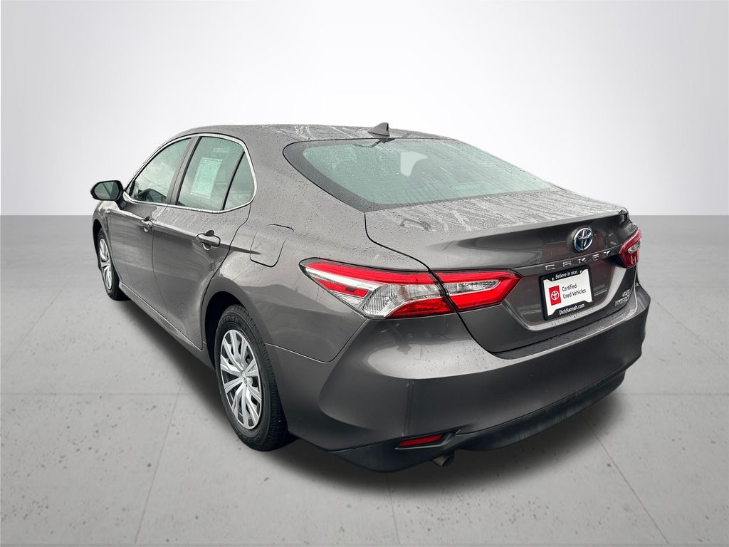2020 Toyota Camry Hybrid LE
