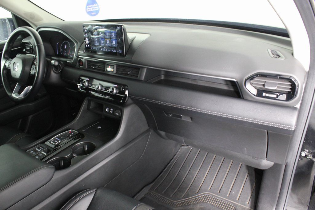 Thumbnail: 2023 Honda Pilot - 9