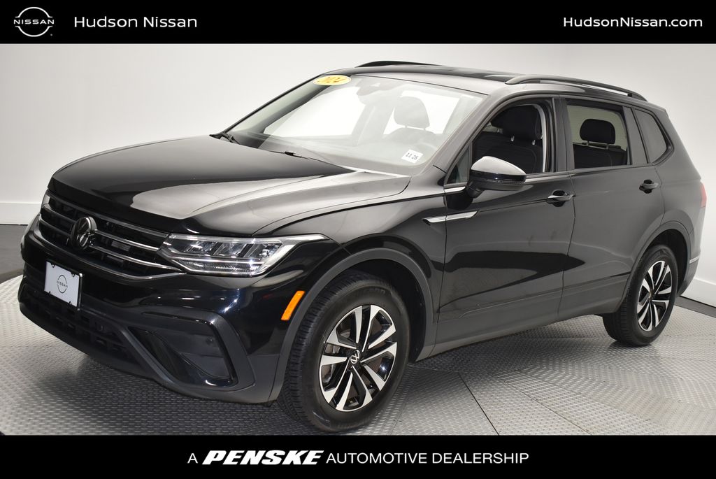 Thumbnail: 2024 Volkswagen Tiguan - 1