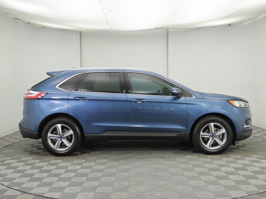 Thumbnail: 2019 Ford Edge - 4