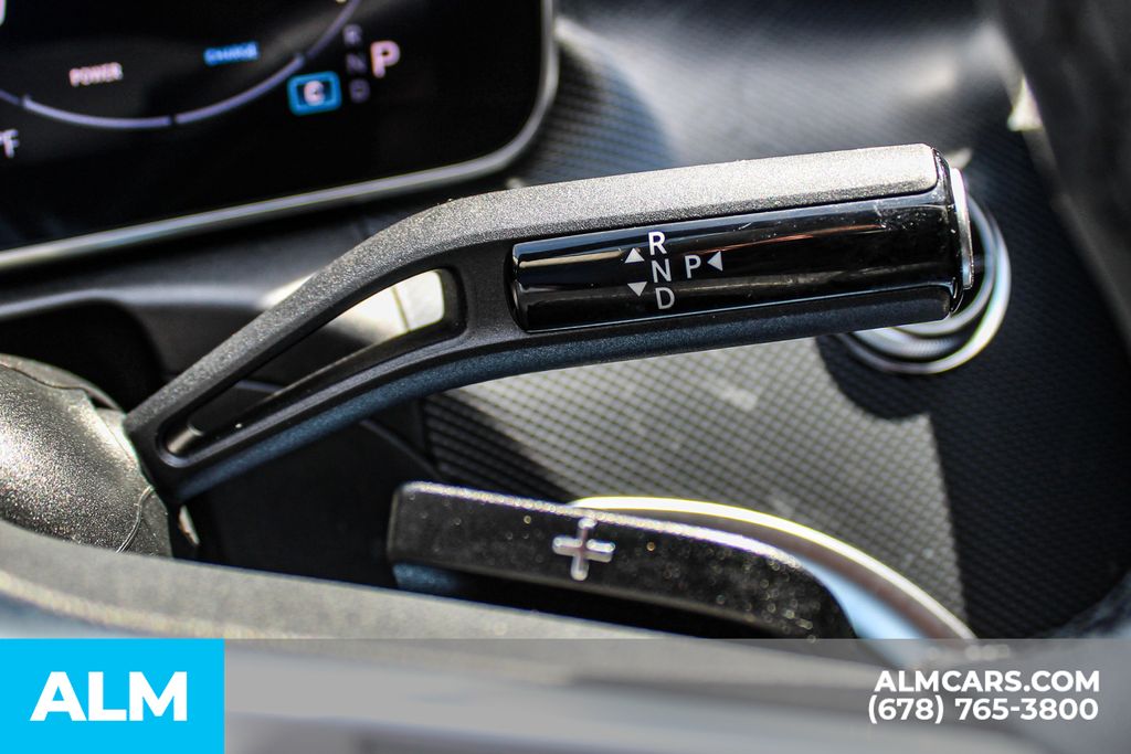 Used 2025 Black Mercedes-Benz C 300 image 29