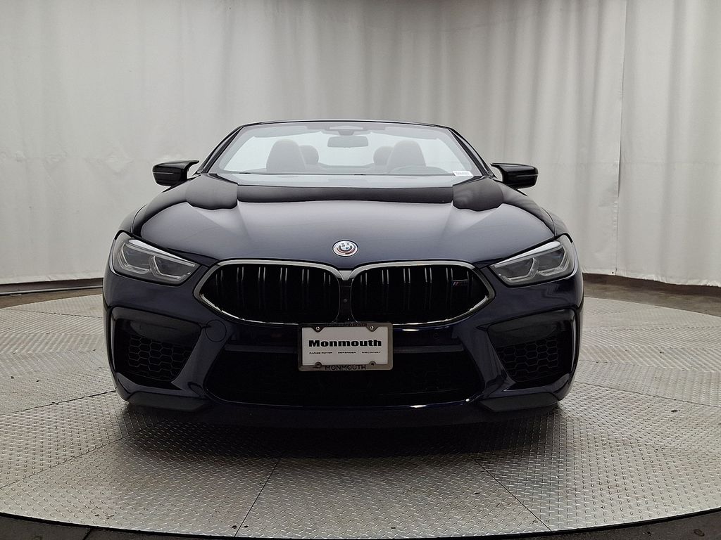 Thumbnail: 2023 BMW M8 - 2