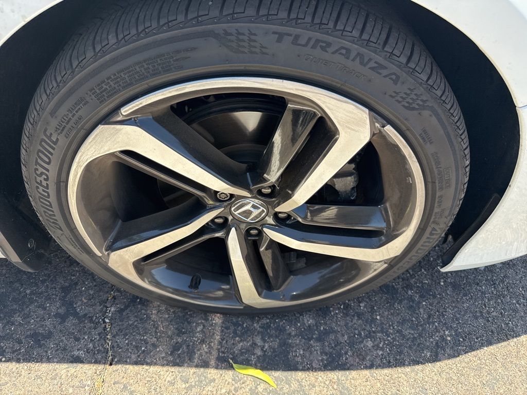 Thumbnail: 2018 Honda Accord - 4