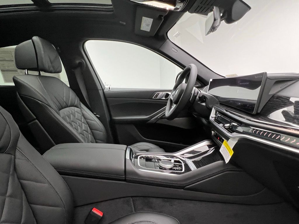 Thumbnail: 2026 BMW X6 - 6