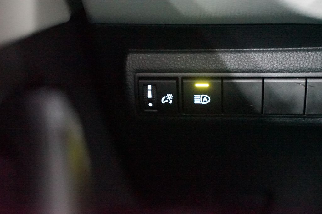 Thumbnail: 2026 Toyota Corolla - 22