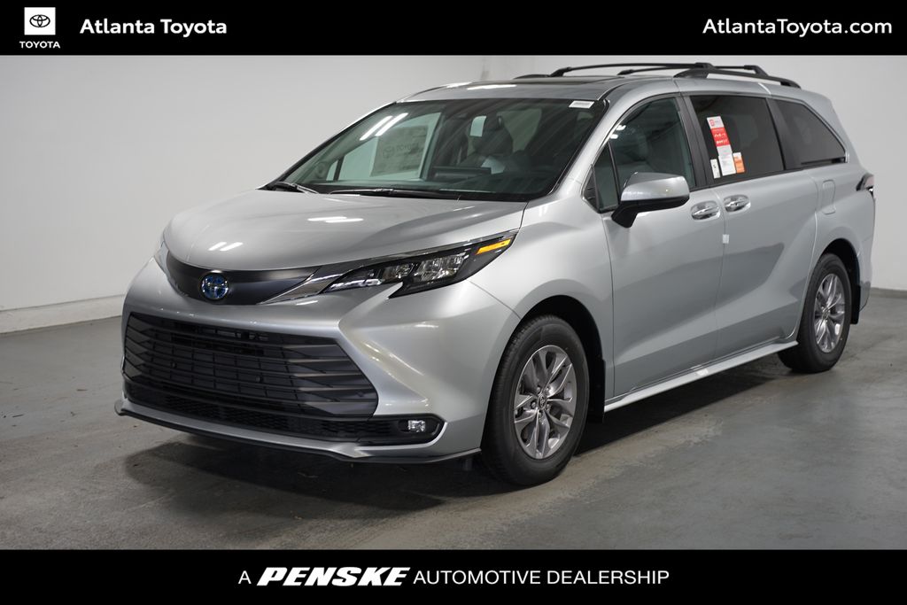 2025 Toyota Sienna XLE -
                  Duluth, GA