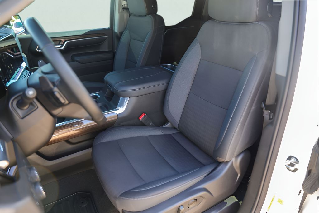 Used Car 2024 Chevrolet Silverado 1500  Lt For Sale Under $50,000 In Austin, Texas