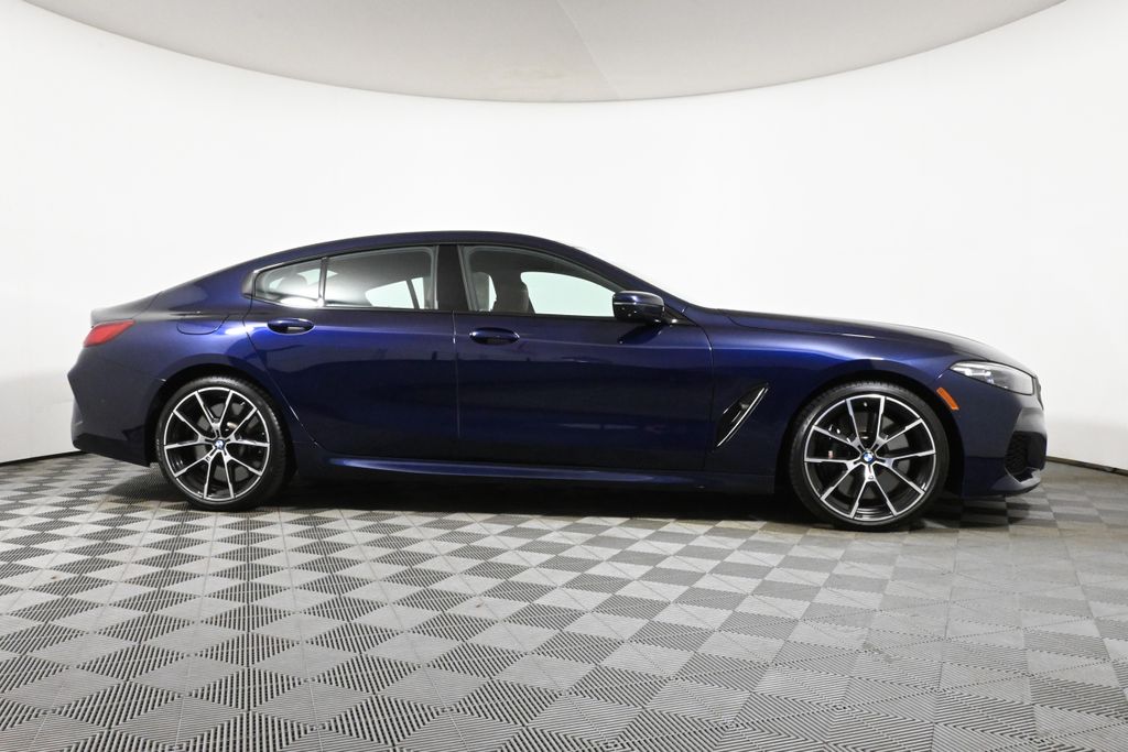 Thumbnail: 2022 BMW 8 Series - 8