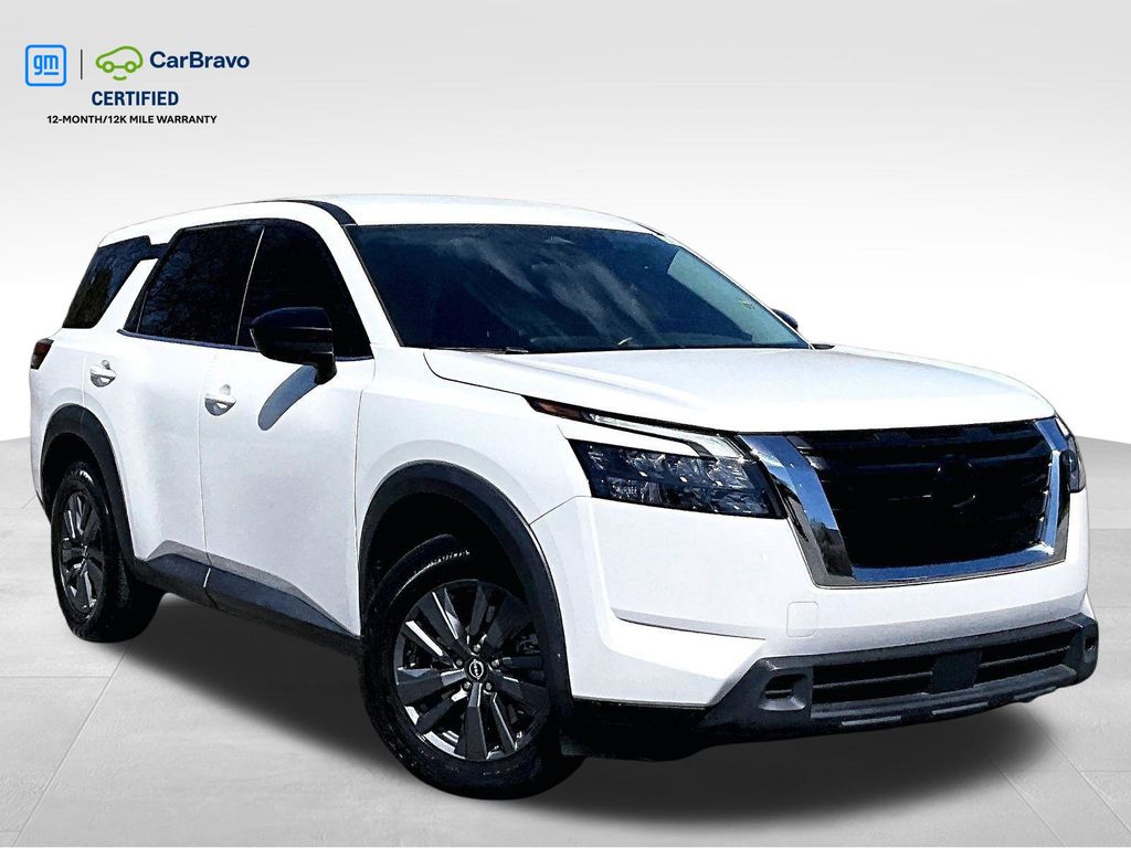 2023 Nissan Pathfinder S FWD