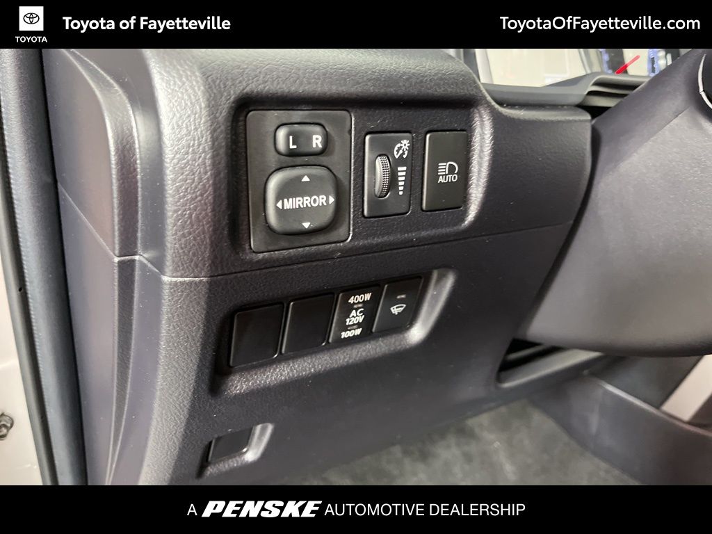 2023 Toyota 4Runner SR5 26