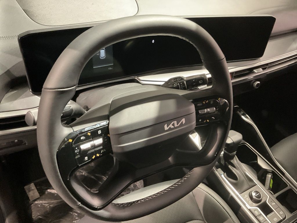 New 2026 Gray Kia EX image 11