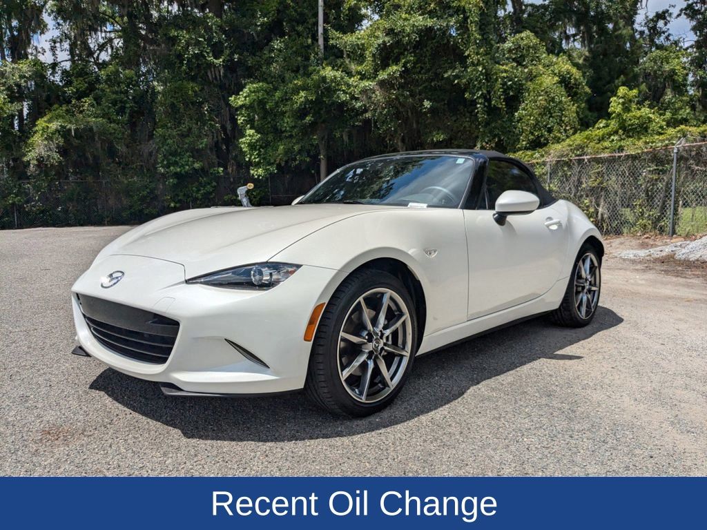 2022 Mazda MX-5 Miata Grand Touring